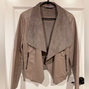 Bagatelle Collection Taupe Faux Suede Drape Open Front Jacket Size Large NWOT